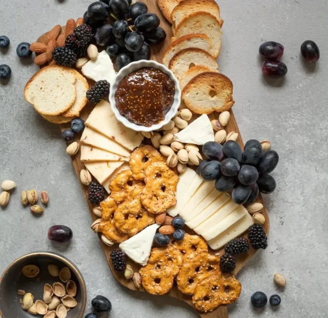 Best Charcuterie Board Ideas Your Thanksgiving Guests Will Love